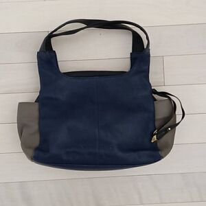 Perlina New York Women's Solid Leather Shoulder Bag Navy and Gray